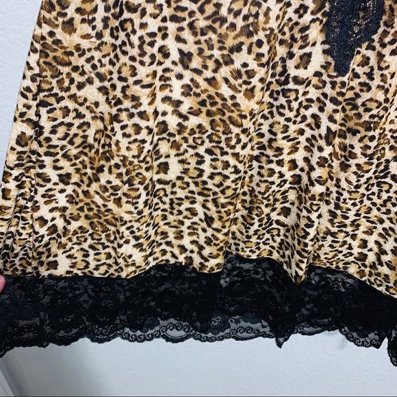 Leopard Chemise with Lace Trim - Picture 5 of 7